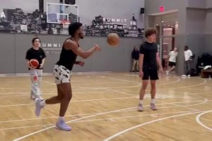 即将开启第三年NBA生涯！布朗尼休赛期保持训练提升自己