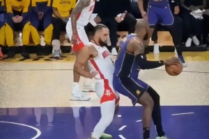正式与球队汇合！库明加接受森林狼队记 快问快答采访！