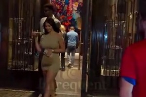 泡椒与嫂子丹妮拉早前出门参加聚餐时被拍到的视频片段！
