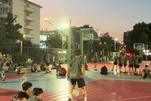 学弟这是在给学长一个下马威吗？