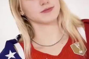 佩奇这颜值在美国女篮算是数一数二了吧~