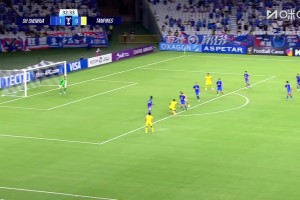严重误判！对手越位位置接球后世界波破门，申花1-1淡滨尼流浪