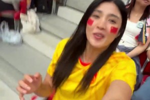 疯狂尖叫！李昊神扑让现场观战的赵丽娜震惊了