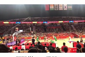 这球是真的燃！易建联19年世界杯晃倒对手滑翔劈扣