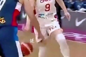 不愧是勒布朗梦 看看李梦怎么打韩国女篮
