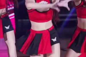 怎能不为她着迷？台妹啦啦队美女的多套装扮~
